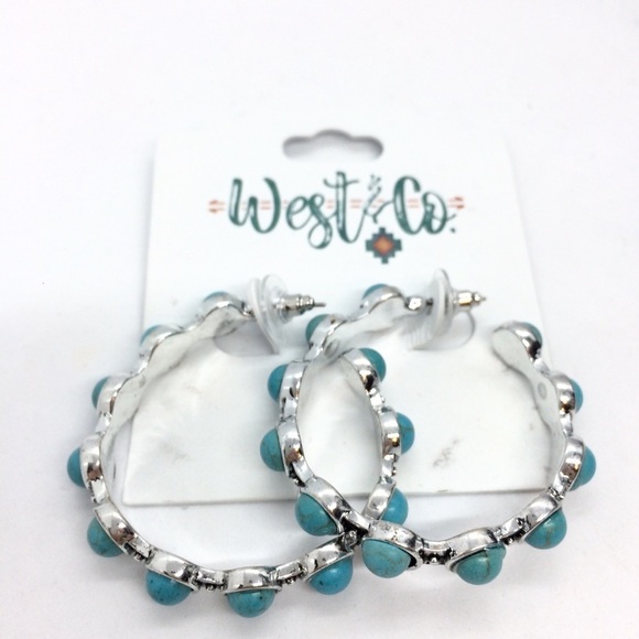 WEST CO. TURQUOISE DYED HOWLITE HOOP EARRINGS SILVER TONE NWT - Picture 6 of 7